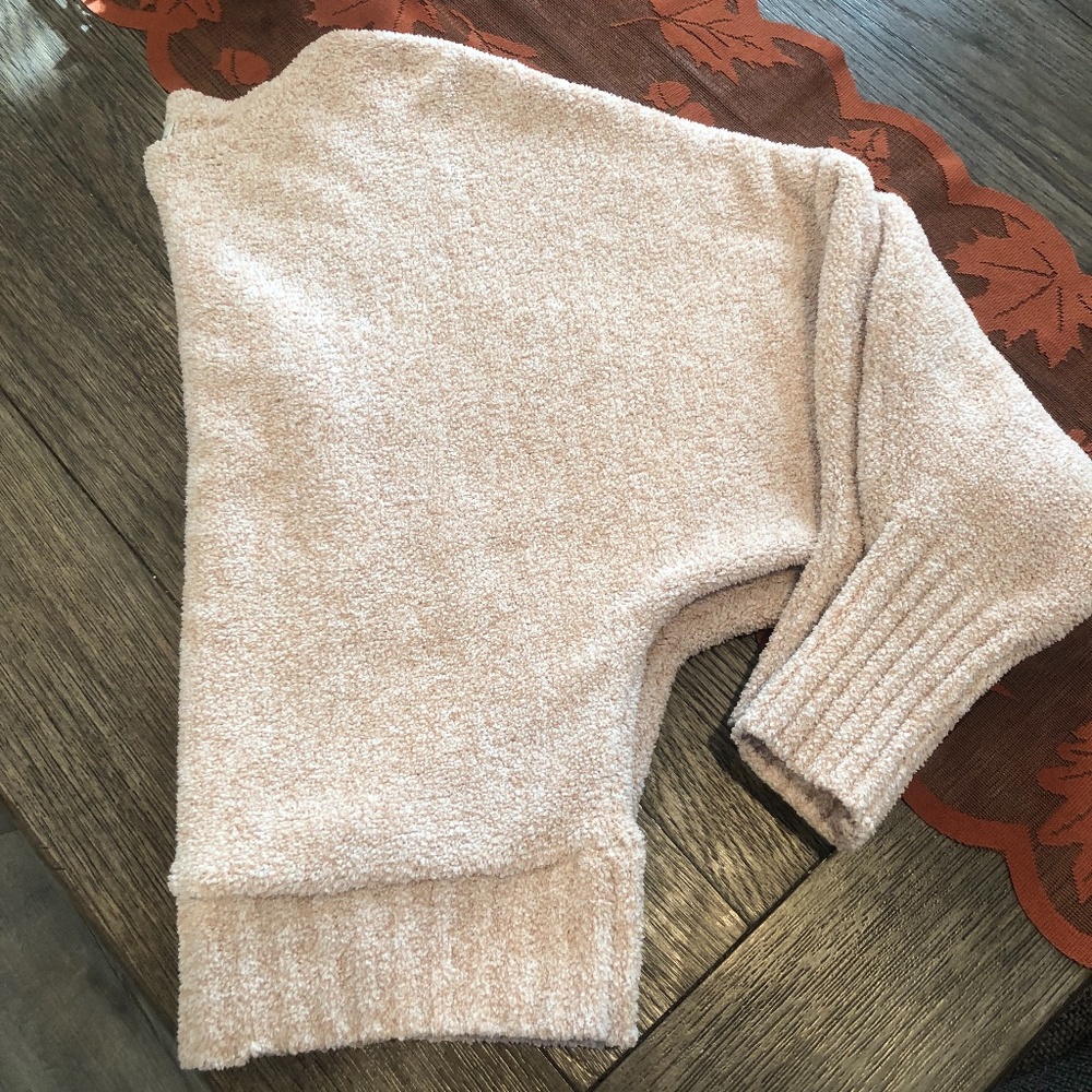 Women’s Cream Sweater